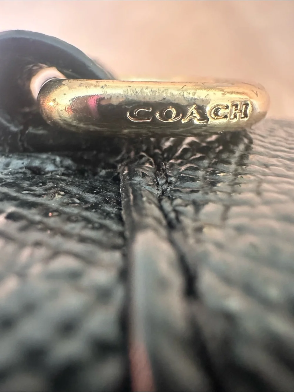 Coach F39022 Black Crossgrain Leather Briefcase Laptop Bag Crossbody Strap